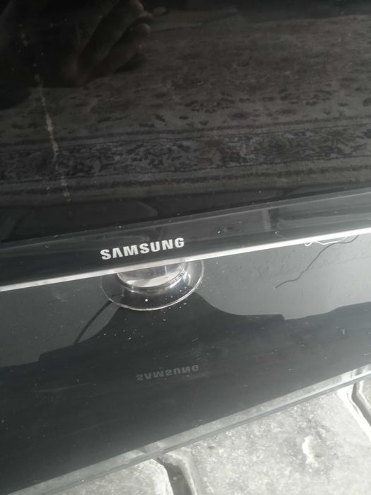 Продам телевизор samsung