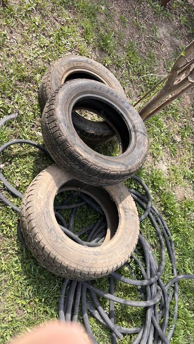 Продам шины срочно