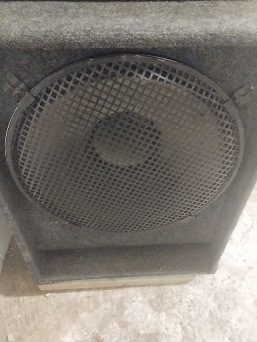 Uslitel kalonka sotladi