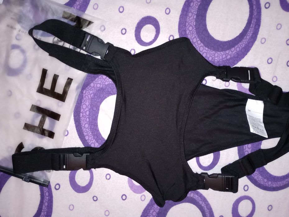 Body negru, mărimea XS