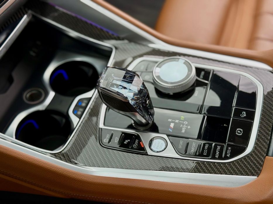 BMW X6 M50d, Bowers&Wilkins, Incalzire, Racire, Iconic Glow, KM reali modelul Full