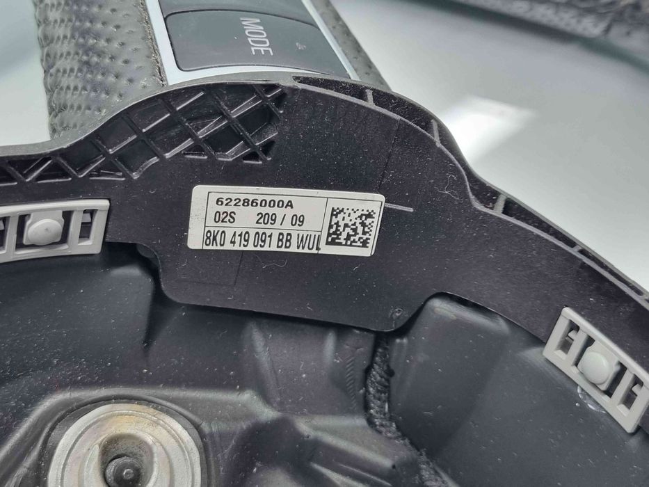 Volan Audi A4 (8K2, B8) [Fabr 2008-2015] 8K0419091BB