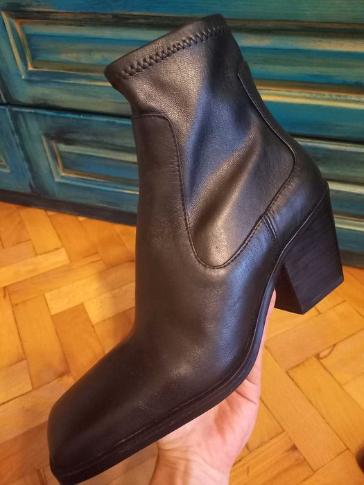 Нови боти  Zara от естествена кожа, размер 36