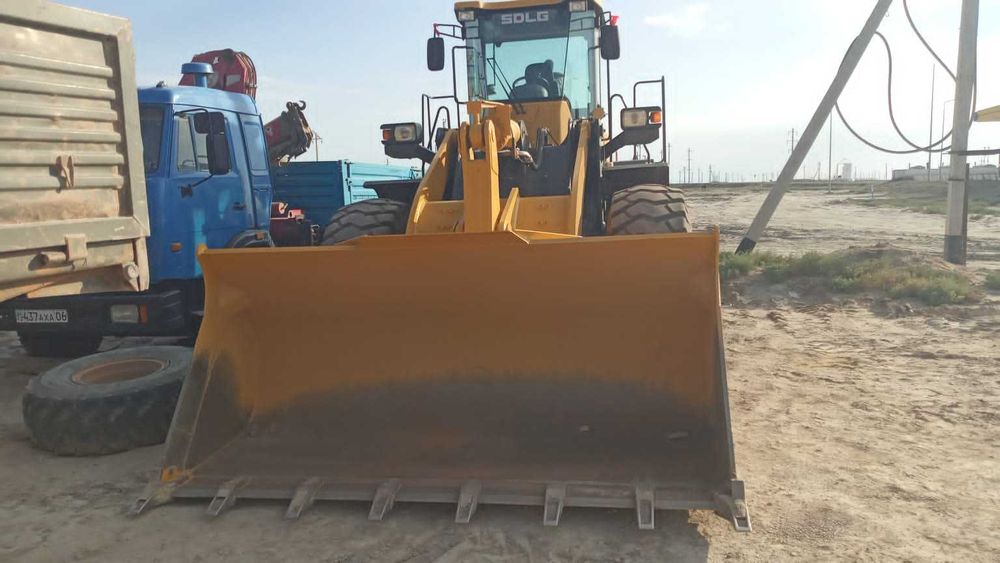 Срочно, срочно отличный Погрузчик!