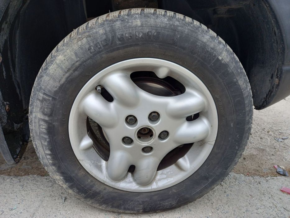 Dezmembrari  Land Rover FREELANDER 1  1998  > 2006 2.5 V6 4x4 Benzina