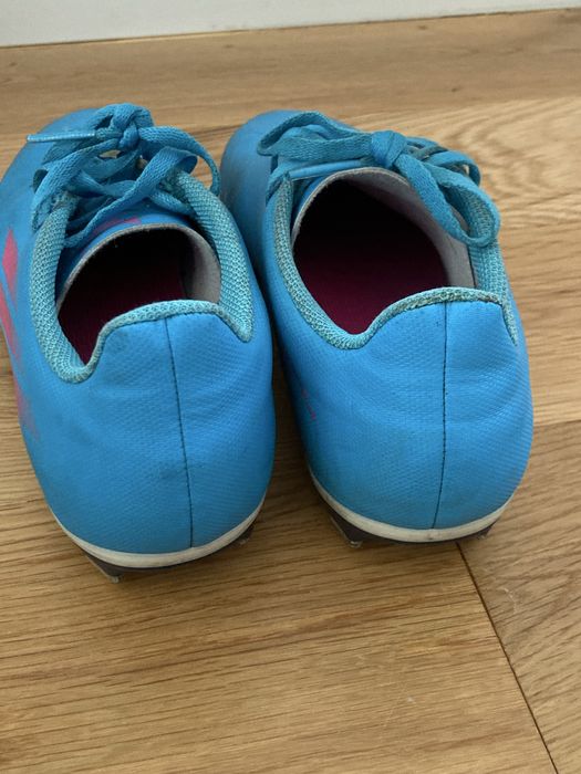 Nike Adidas Оригинални бутонки