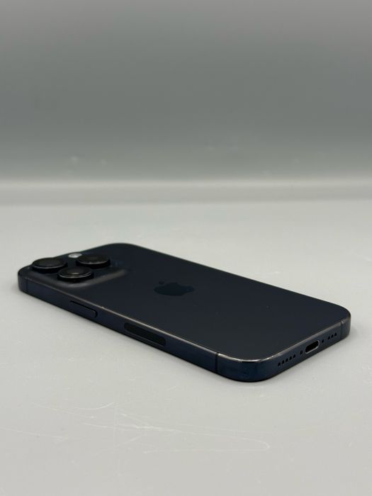iPhone 15 Pro | 128 GB | FARA SIM | Baterie 87% | Blue Titanium
