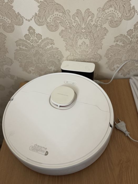 Робот пылесос Dreame Bot D105 Robot Vacuum and Mop