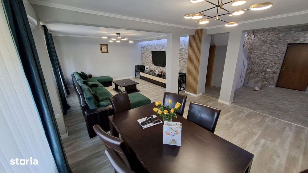 Vila P+1E de vanzare in localitatea Eforie Nord, zona de vile