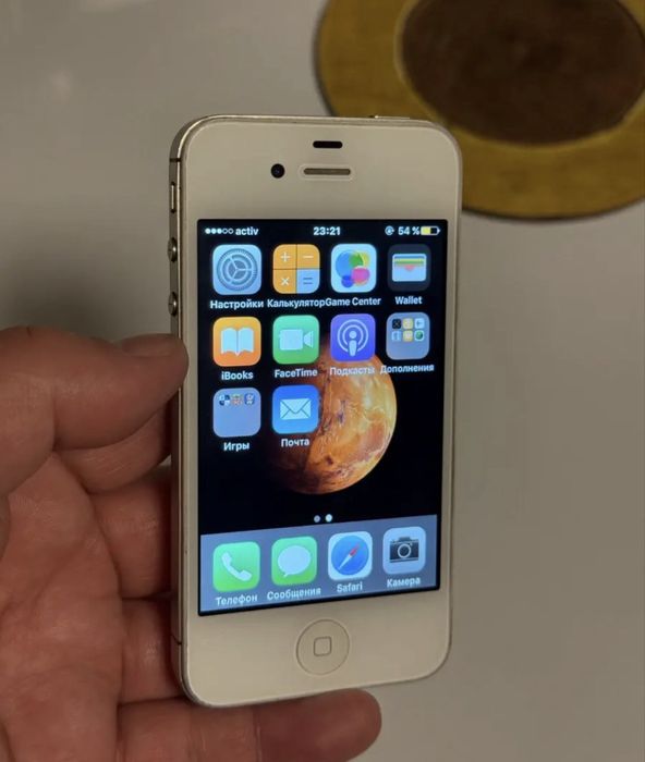 iPhone 4s на 12г
