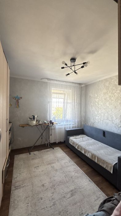 Продам 2-комнатную квартиру