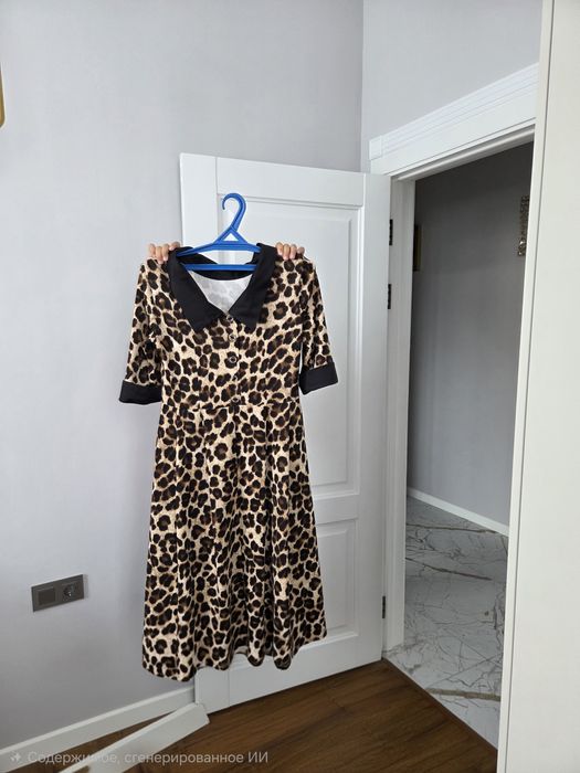 Продаю женские  платье