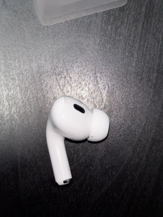 Airpods pro 2, pro 3 si 4