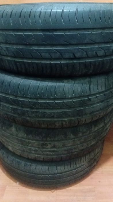 Продам срочно летний шины цена за всё