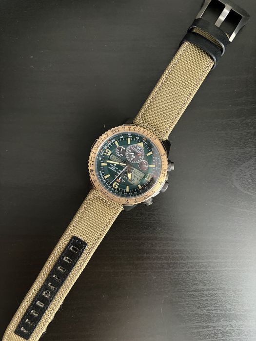 Кварцевые часы Citizen JY8074-11X сталь