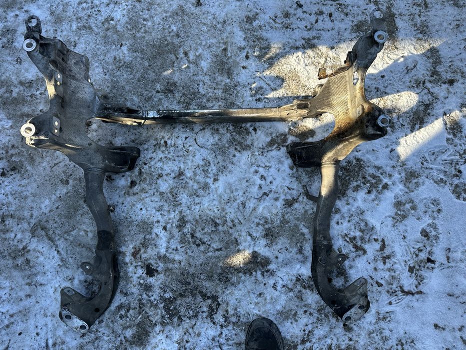 Jug cadru motor audi a4 b8 b8.5 8t0399315