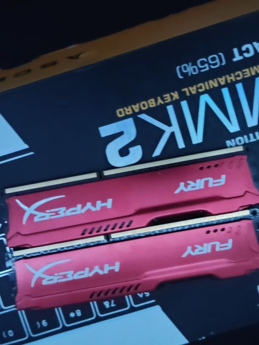 Memorie RAM de vânzare