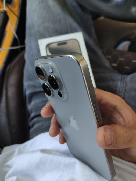 iPhone 15 Pro, 128GB