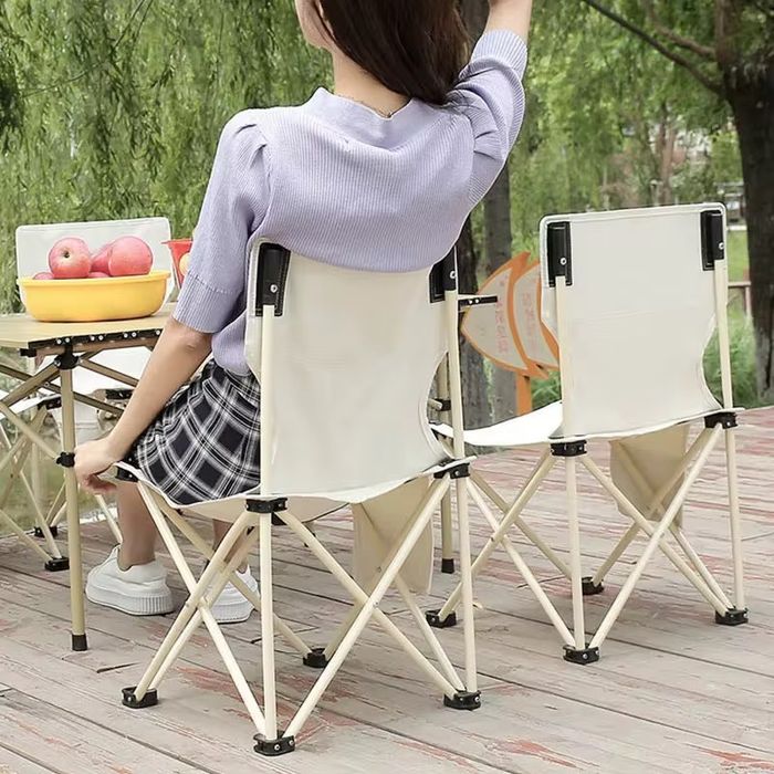 Складной стул для пикника  Практичный и компактный стул  черний цвет