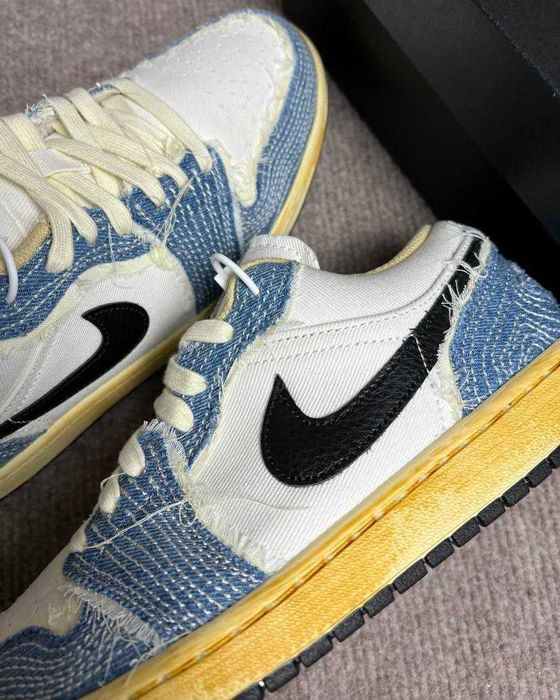 NIKE - Air Jordan 1 Low "World Make Japan"