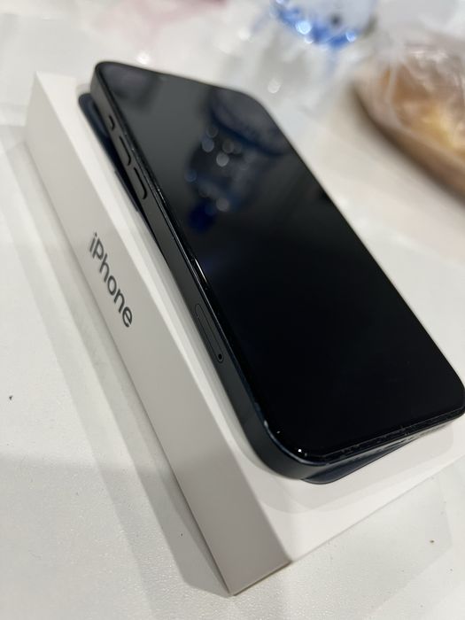 Iphone 13 в идеальном состоянии