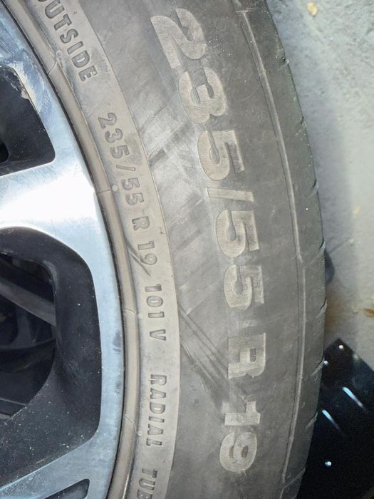 Продаю шины Континенталь.