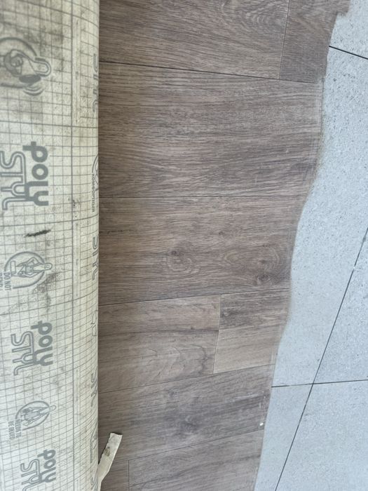 Продадим линолиум