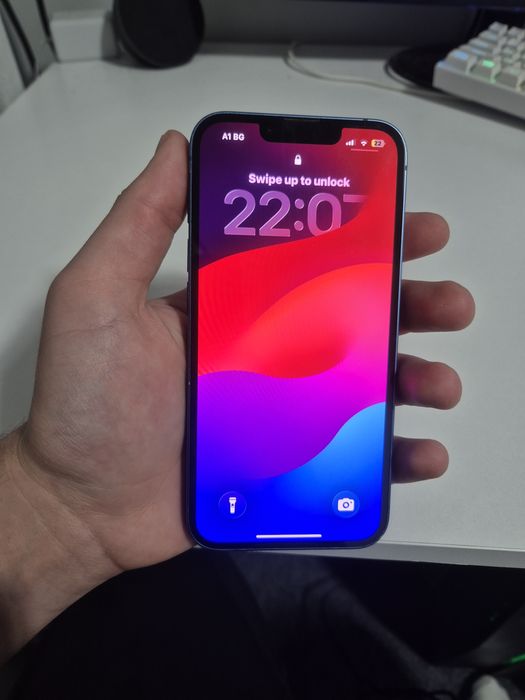 IPhone 13 - 100% battery health отличен