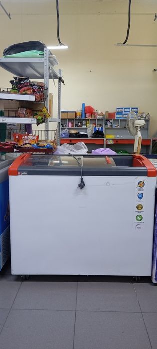 Продам морозильник