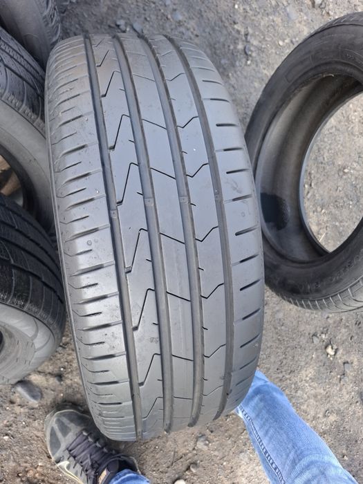 Vand 1 anvelopa 205 55 16 hankook ca nou de vara