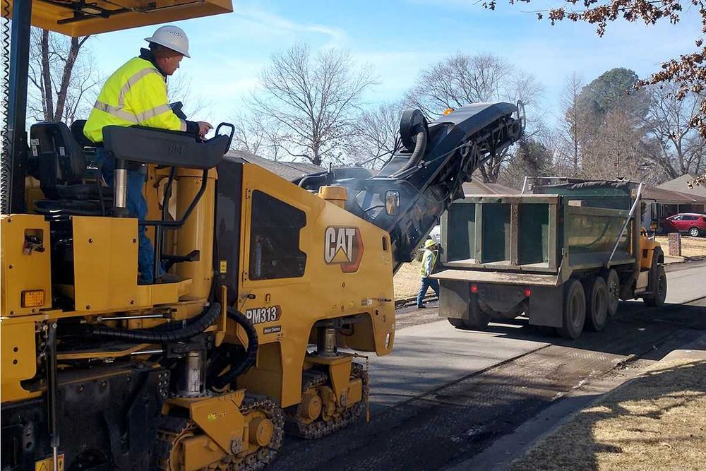 Йўл фреза Cat PM 313, Дорожная фреза Cat PM 313