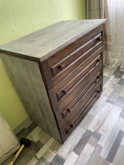 Реставриране на масивни дървени мебели