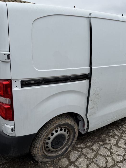 На части Бус Toyota Proace Тойота Проайс 2019г 1.6D 116кс