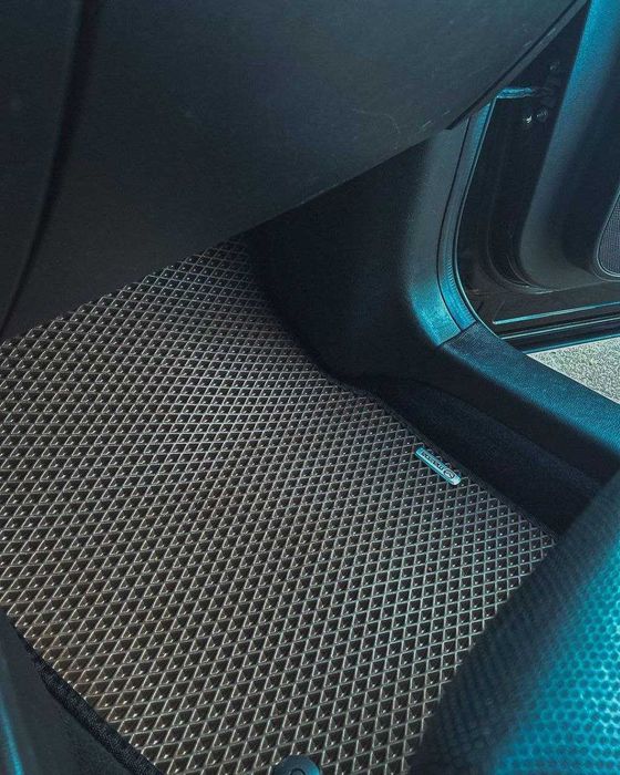 Ева стелки за кола