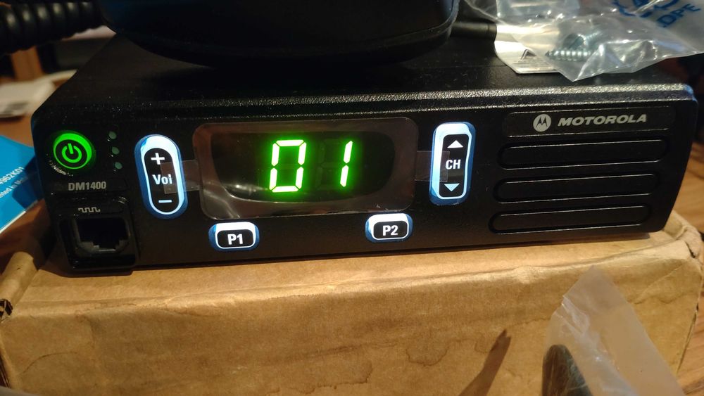 Statie taxi Motorola DM1400, noua la cutie VHF
