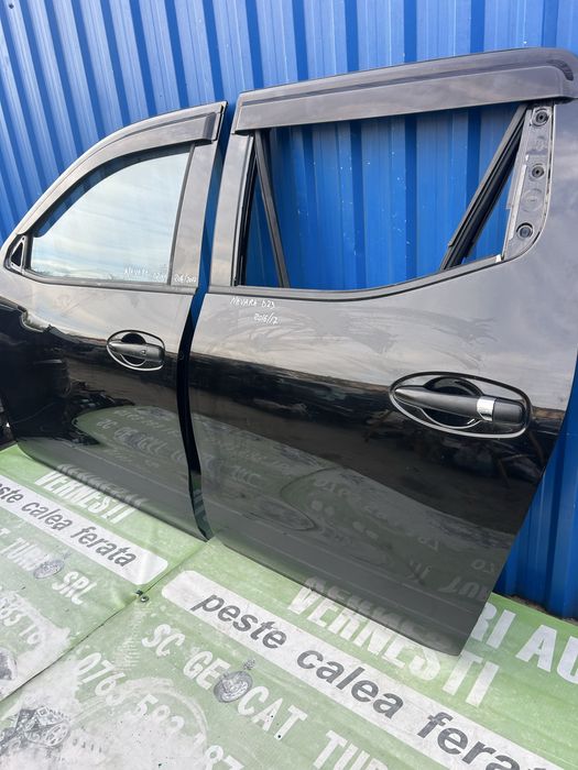 Ușă stânga spate Nissan Navara NP 300 2017