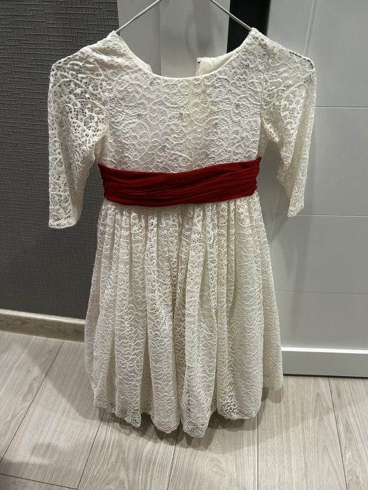 Платья на 5-6 лет