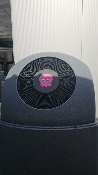 Термопомпа 6kw R290 моноблок без управление  за части или за ентусиасти...