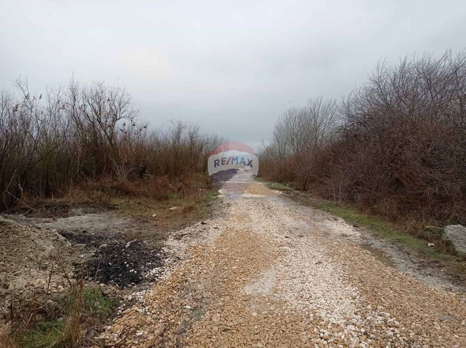 Продава се Парцел в Белослав - 9100 кв.м за 20 €/кв.м - Снимка #3