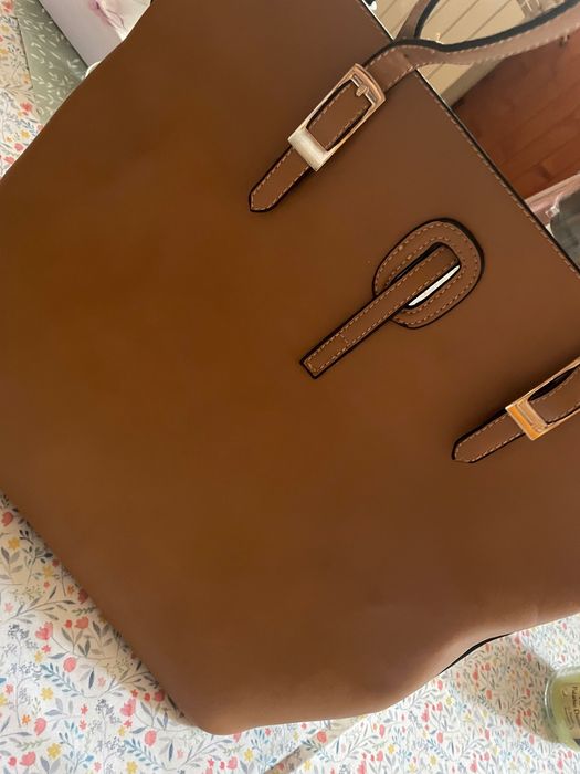 Кафява чанта с мечета