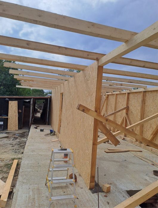 executam acoperisuri