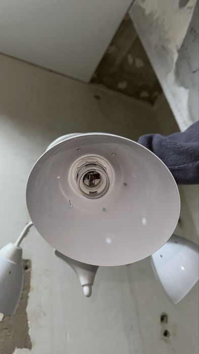 Люстра трехрожковая