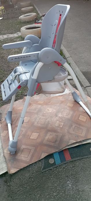 Продам стульчик детский