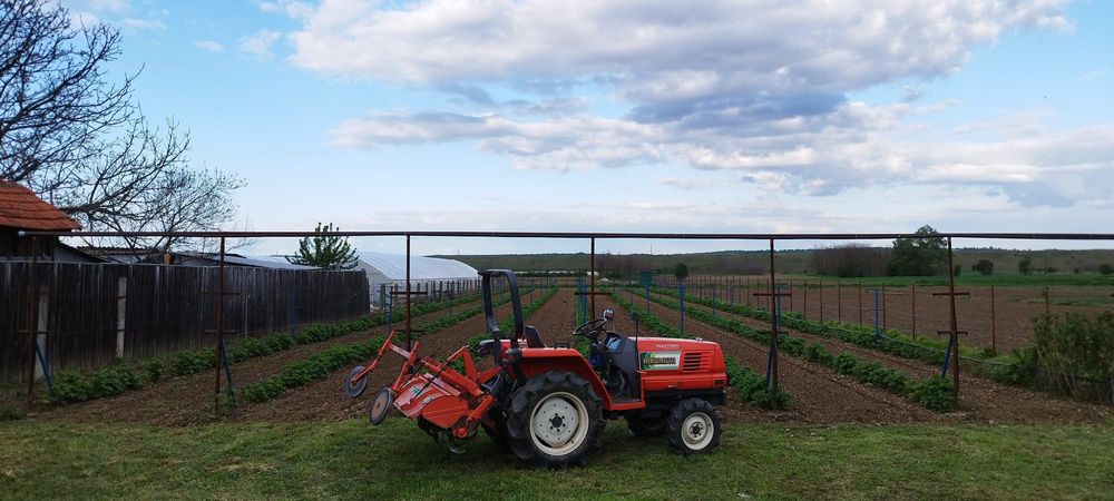 Vand hinomoto 4x4 24cp