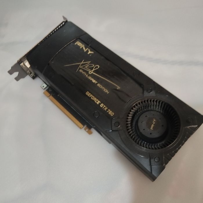 Продам видеокарту. Geforce