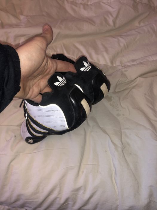 Adidas нови запазени Обувки