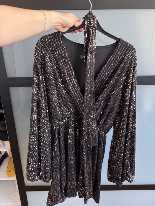Пайетена рокля Missguided