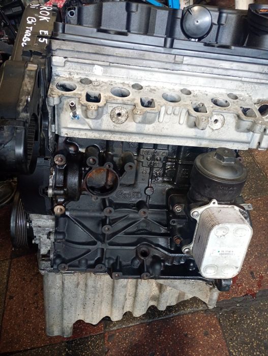 Motor complet fara anexe vw amarok 2.0tdi euro5 bi turbo cnea cneb