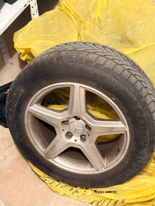 Продавам Джанти с гуми 17ʼ, 5х112, 66.6