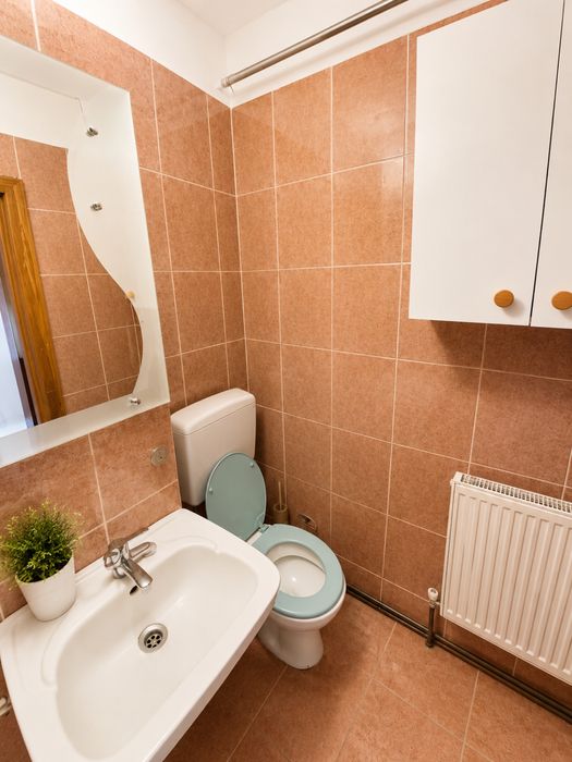 Apartament 2 camere de închiriat – Caransebeș, zona Țarinei